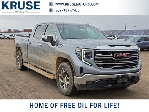 Used 2023 GMC Sierra 1500 SLT w/ SLT Premium Plus Package image 1