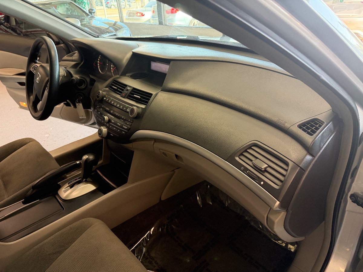 Used 2009 Honda Accord EX image 14