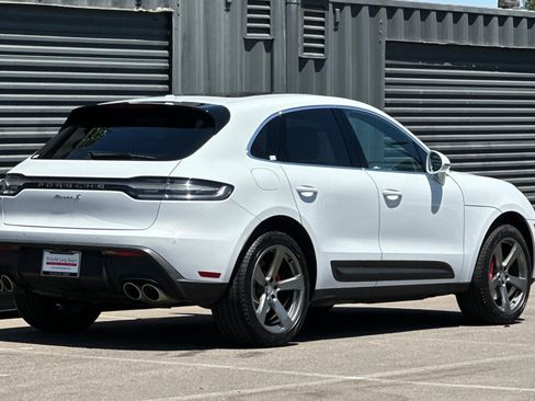 Certified 2023 Porsche Macan S AWD/4WD image 8