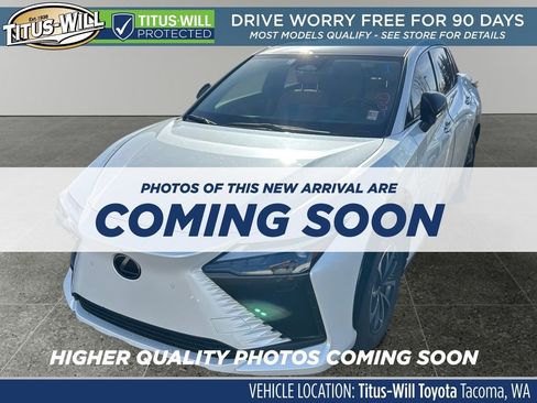 Used 2023 Lexus RZ 450e Premium w/ Technology Package image 2