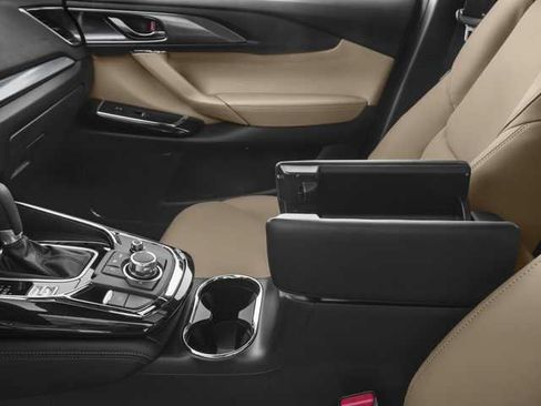 Used 2018 MAZDA CX-9 Grand Touring FWD image 10
