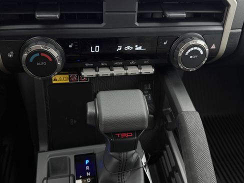 New 2026 Toyota Tacoma TRD Off-Road AWD/4WD image 21