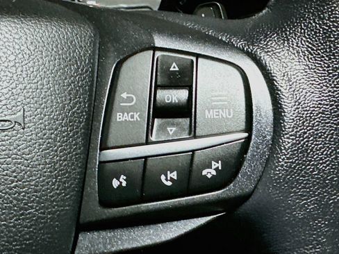 Certified 2020 Ford Explorer XLT w/ Equipment Group 202A AWD/4WD image 33