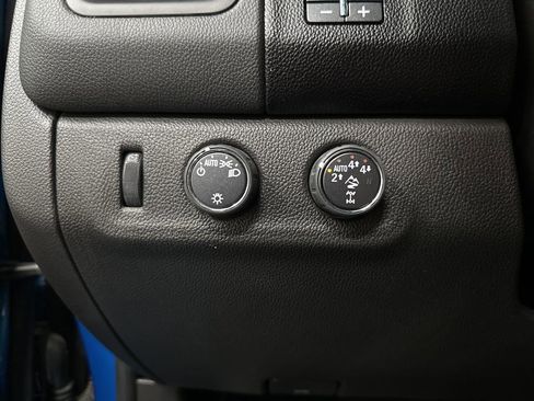 Used 2021 Chevrolet Colorado ZR2 image 35
