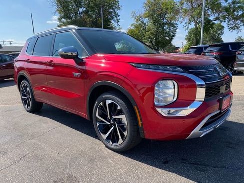 New 2025 Mitsubishi Outlander SEL image 7