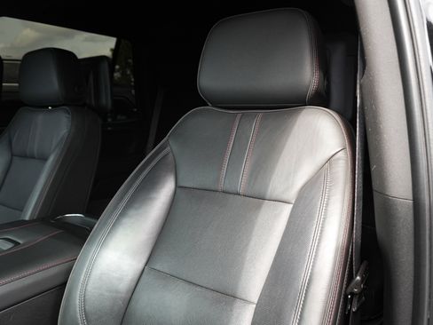 Used 2021 Chevrolet Tahoe RST w/ Luxury Package image 17