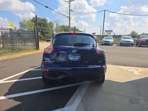 Used 2017 Nissan Juke SV w/ Technology Package image 5
