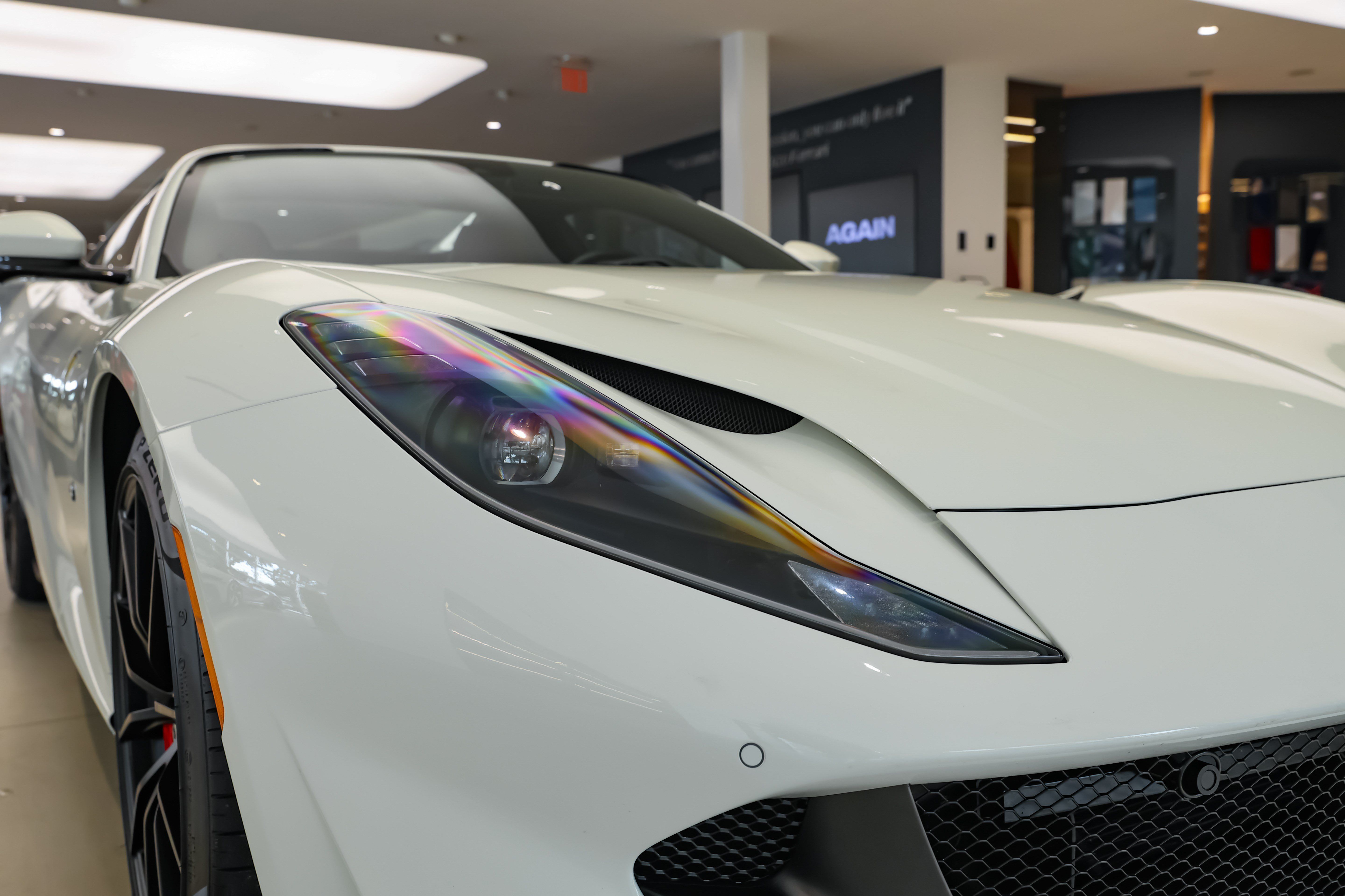 Used 2021 Ferrari 812 GTS RWD image 32