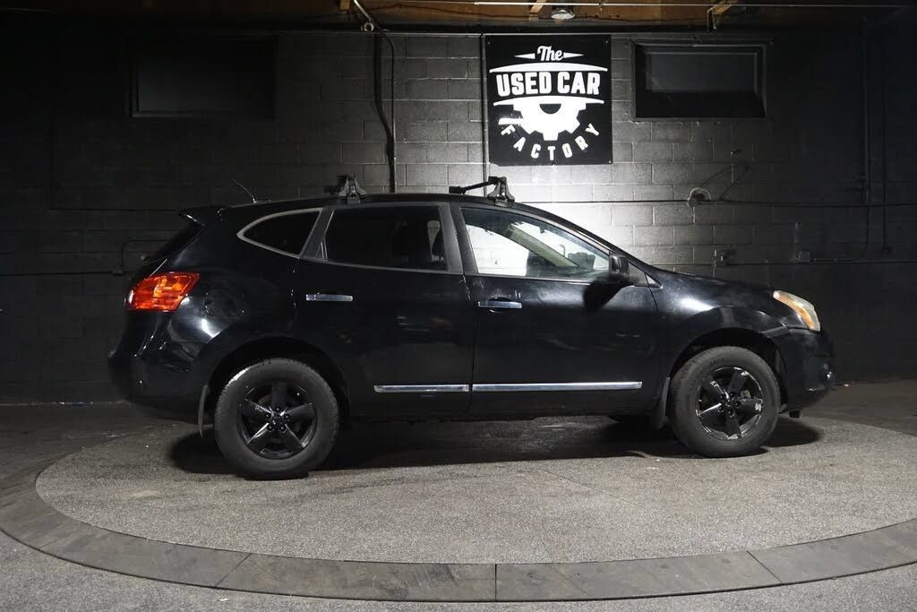 Used 2013 Nissan Rogue S w/ Special Edition Pkg AWD/4WD image 7