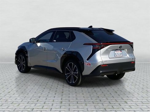 Certified 2024 Toyota bZ4X AWD image 4