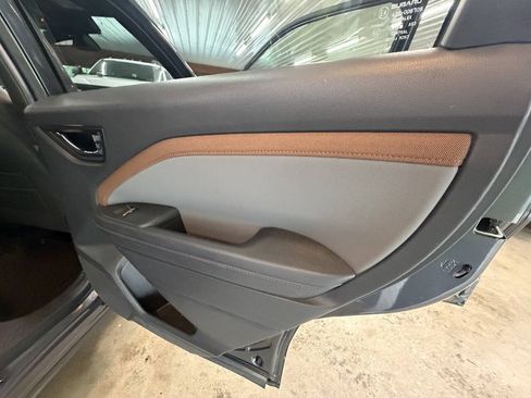 Used 2025 Subaru Forester Sport AWD/4WD image 41