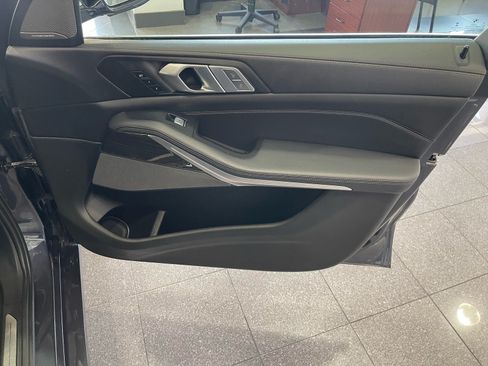 Used 2020 BMW X7 xDrive40i w/ Premium Package AWD/4WD image 40
