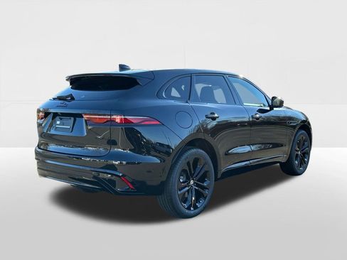 New 2026 Jaguar F-PACE R-Dynamic S image 4