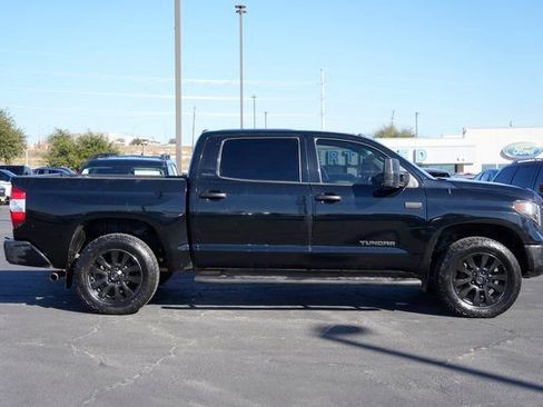 Used 2016 Toyota Tundra Limited w/ Limited Premium Package image 5