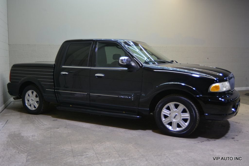Used 2002 Lincoln Blackwood RWD image 29