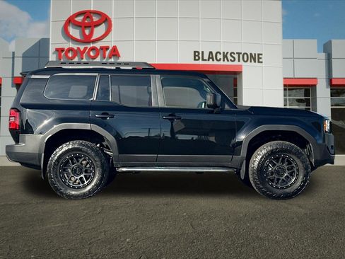 Used 2024 Toyota Land Cruiser 1958 image 2