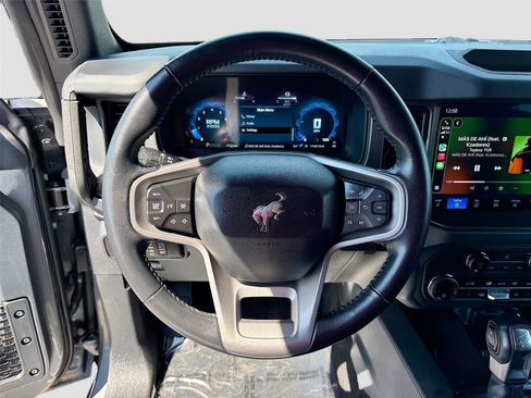 Used 2025 Ford Bronco Big Bend image 11
