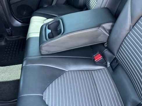 Used 2023 Toyota Camry SE w/ Audio Upgrade Package FWD image 10