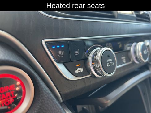 Used 2018 Honda Accord Touring image 18