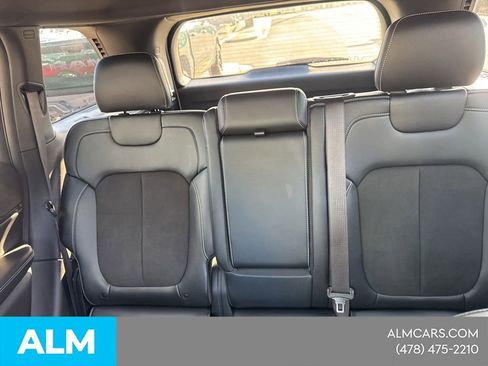 Used 2023 Jeep Grand Cherokee Altitude RWD image 22