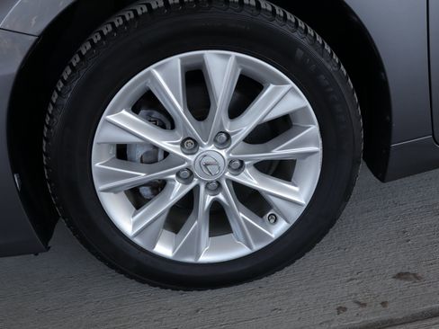 Used 2013 Lexus ES 300h w/ Luxury Pkg image 26