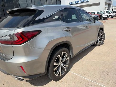 Used 2018 Lexus RX 350 FWD w/ Premium Package image 3