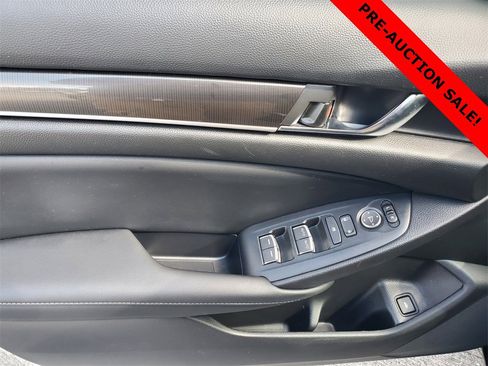 Used 2022 Honda Accord Sport image 18