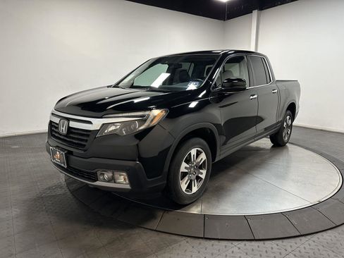 Used 2017 Honda Ridgeline RTL-E image 1