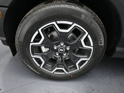 New 2025 Ford Bronco Sport Outer Banks AWD/4WD image 33