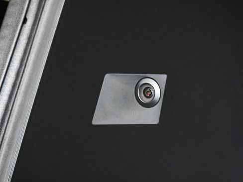 Used 2024 Tesla Cybertruck AWD Crew Cab image 14