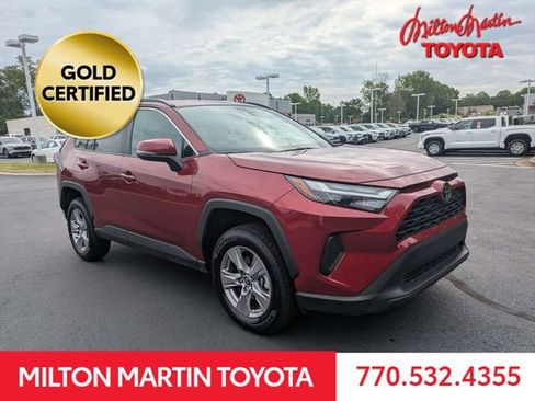 Certified 2025 Toyota RAV4 XLE FWD image 1