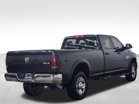 Used 2018 RAM 2500 Tradesman w/ Chrome Appearance Group image 8
