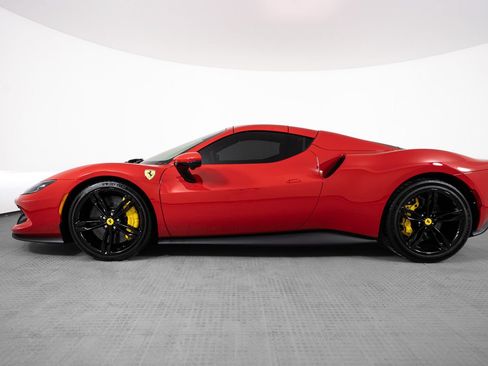 Used 2025 Ferrari 296 GTS RWD image 41