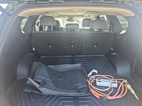 Used 2023 Hyundai Santa Fe SEL w/ Premium Package AWD/4WD image 9