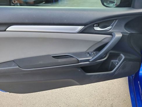 Used 2018 Honda Civic LX image 10