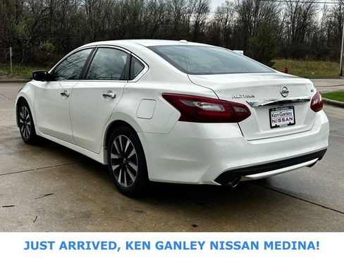 Used 2018 Nissan Altima 2.5 SV image 5