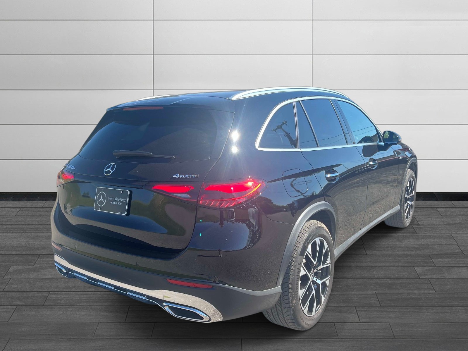 Certified 2025 Mercedes-Benz GLC 350e 4MATIC image 3