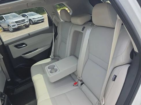 Used 2021 Nissan Rogue SV w/ Premium Package FWD image 38