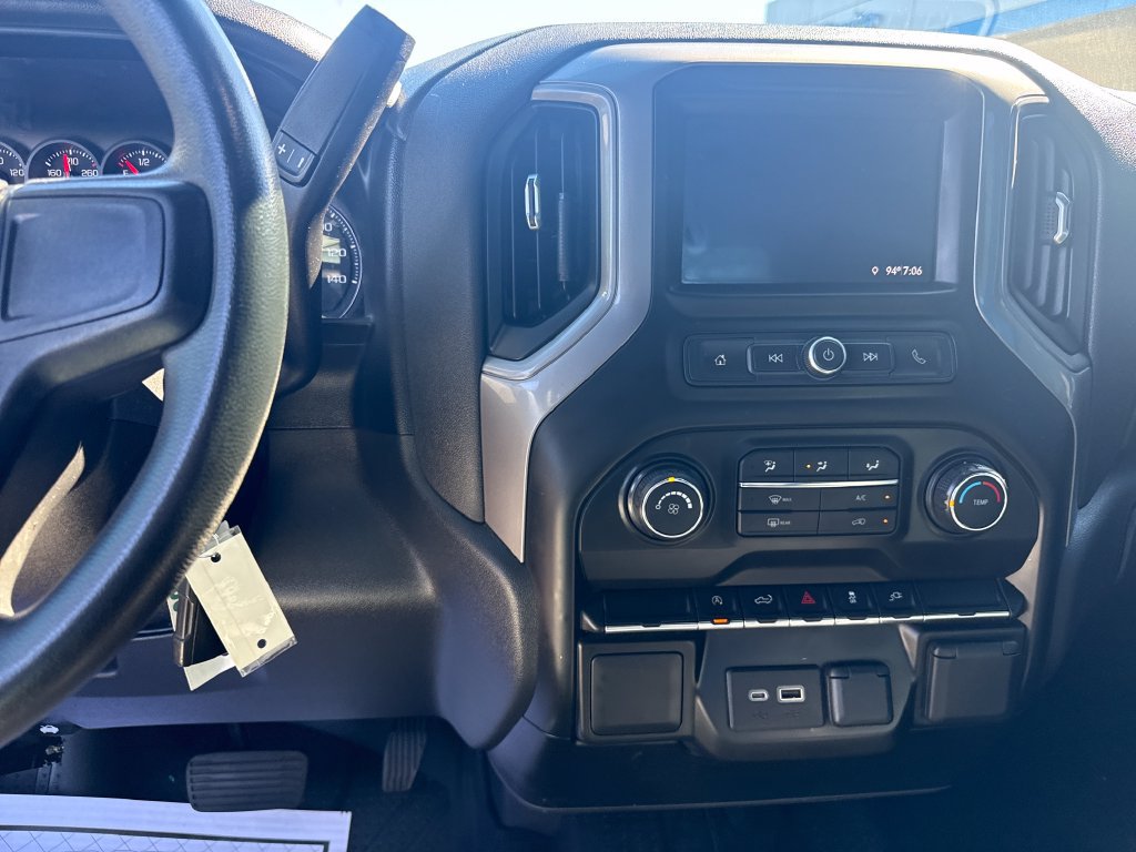 Used 2021 Chevrolet Silverado 1500 Custom AWD/4WD image 22