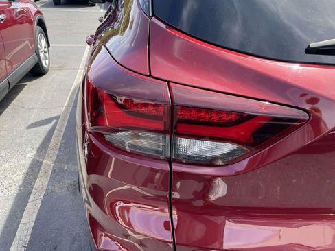 Used 2023 Chevrolet TrailBlazer RS w/ Sun and Liftgate Package image 18