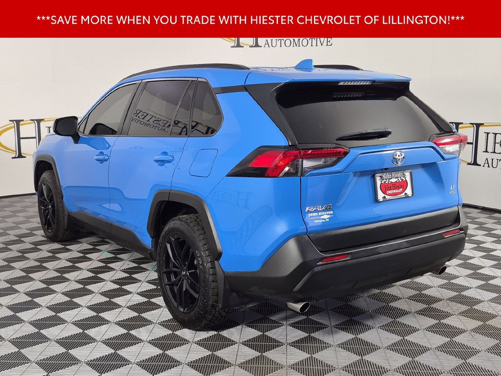 Used 2019 Toyota RAV4 LE w/ All Weather Liner Package AWD/4WD image 6