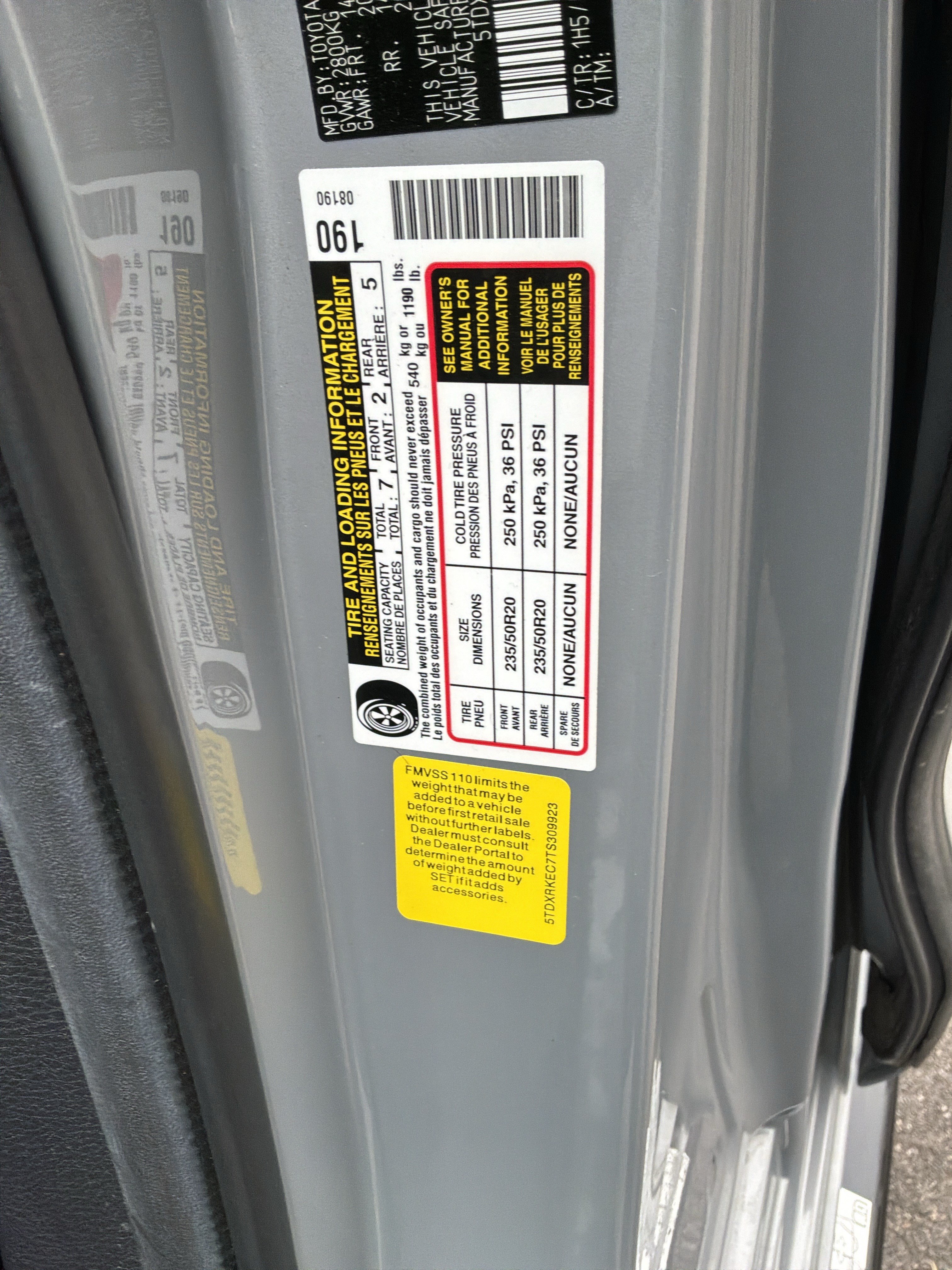 Used 2026 Toyota Sienna XSE FWD image 36
