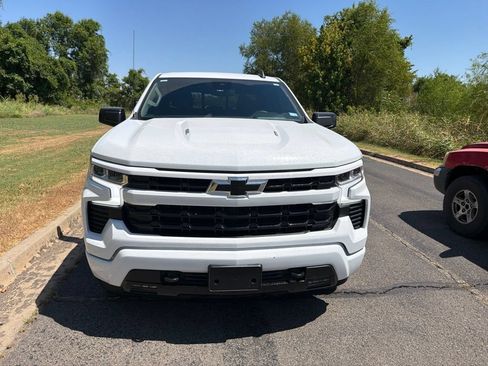 Used 2025 Chevrolet Silverado 1500 RST w/ Z71 Off-Road Package AWD/4WD image 2