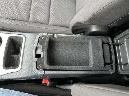 Used 2020 Jeep Grand Cherokee Laredo image 31