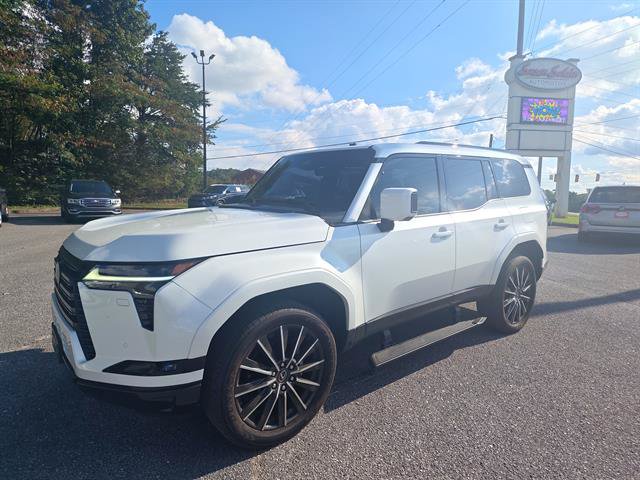 Used 2024 Lexus GX 550 w/ Accessory Package (2T) AWD/4WD image 1