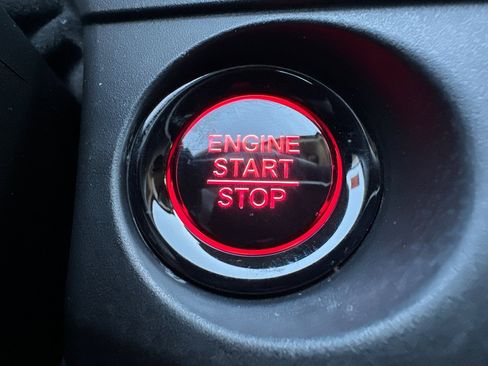 Certified 2025 Honda Accord LX image 21