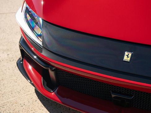 Used 2025 Ferrari 12Cilindri image 10