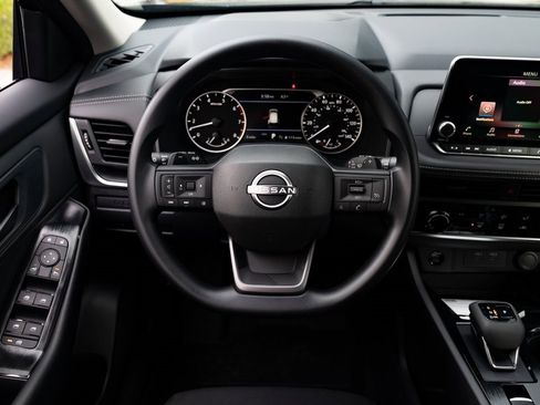 New 2026 Nissan Rogue S image 11