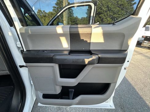 Used 2019 Ford F450 XL w/ Power Equipment Group AWD/4WD image 24