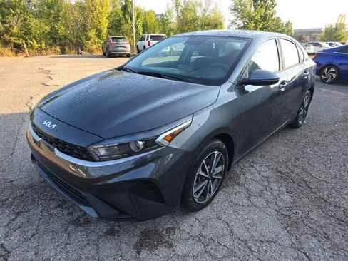 Used 2023 Kia Forte LXS w/ LXS Technology Package image 1